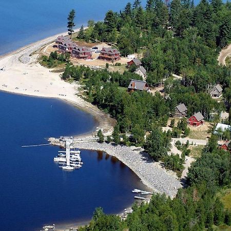 Le Village Windigo Ferme-Neuve Kültér fotó